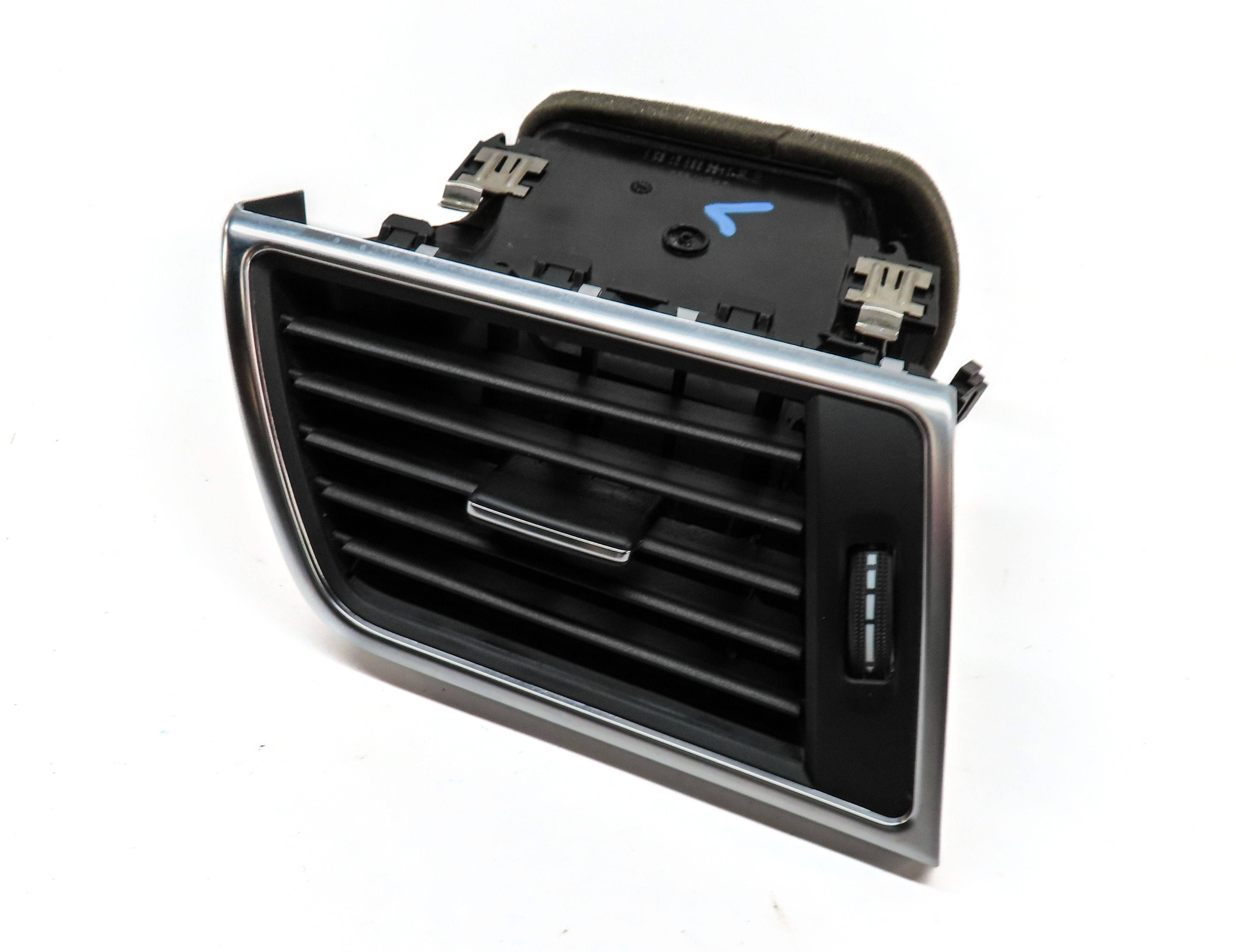 2015 MERCEDES GL550 (X166) FRONT LEFT DRIVER DASH HEAT AIR AC VENT (BLACK) — exact item pictured